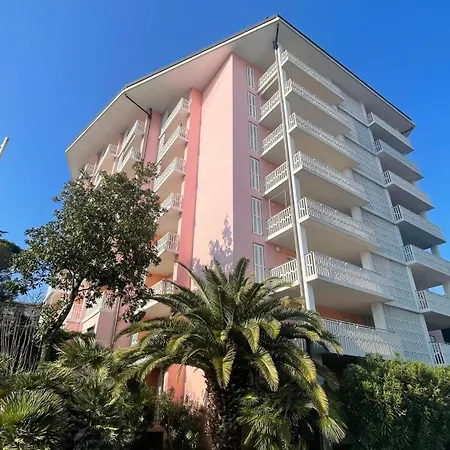 Sea & Me, Pleasant Seaside Апартаменты Порторож