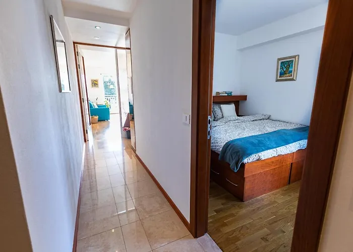 Sea & Me, Pleasant Seaside